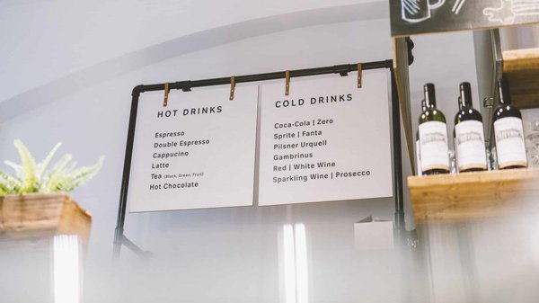 Comment planifier des menus à faible impact environnemental pour les petites restaurations ?